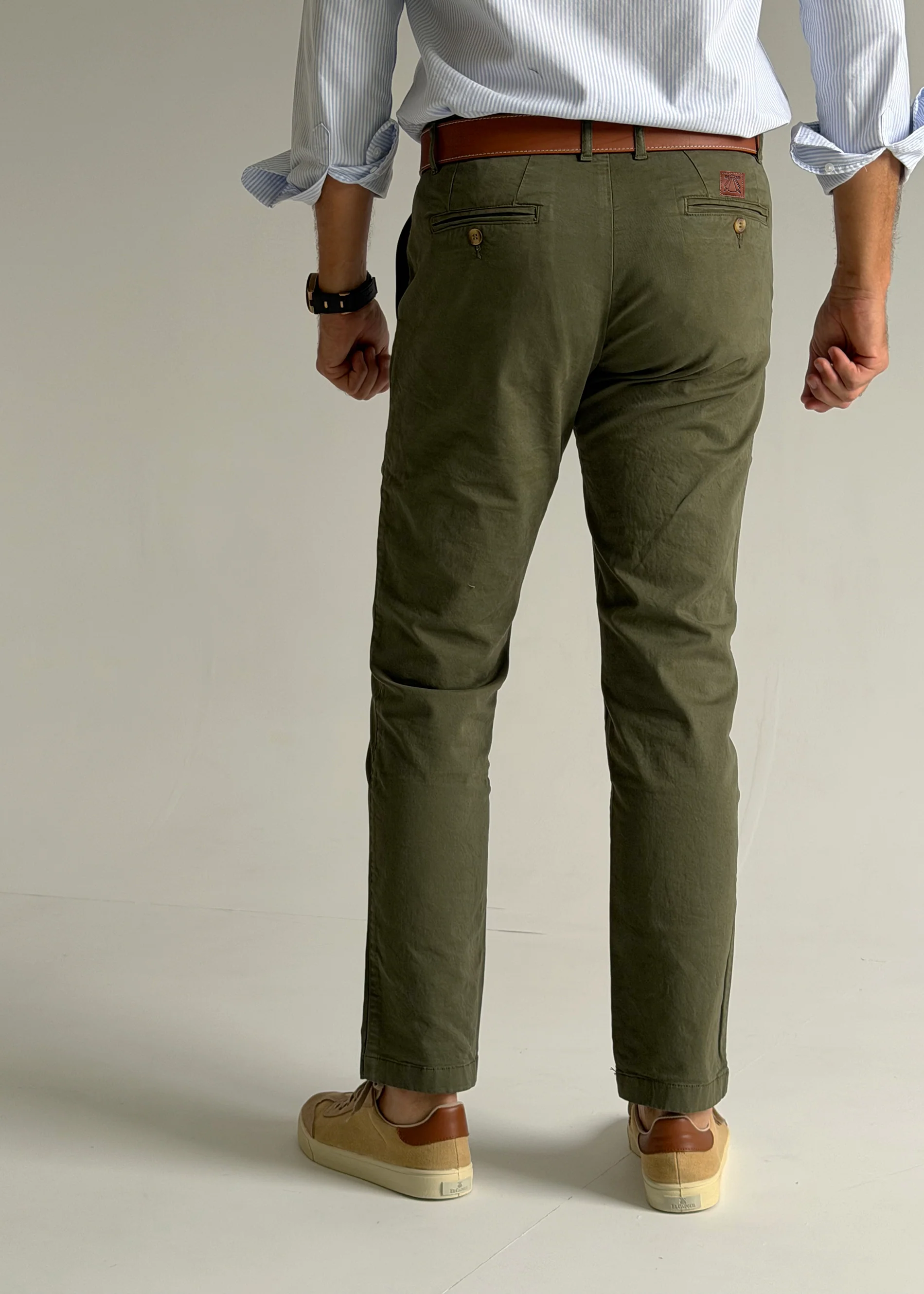 Pantalón Chino Verde Kaki Confort Hombre - Image 3